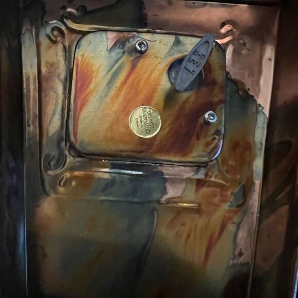 Handmade Wind-Up Artisan Metal Piano Man Music Box - Picture 7 of 9